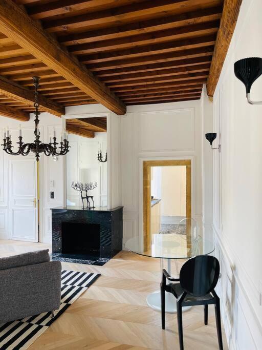 Le Grand Cerf By La Chambre A Cote Metz Extérieur photo