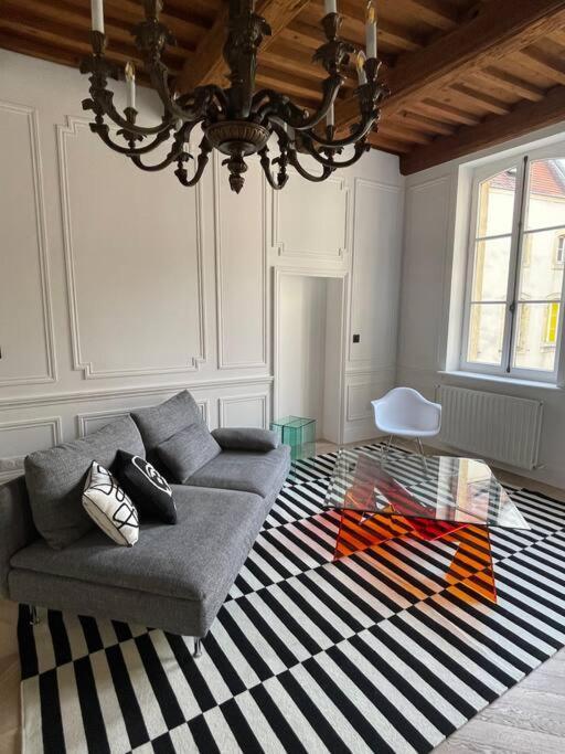 Le Grand Cerf By La Chambre A Cote Metz Extérieur photo