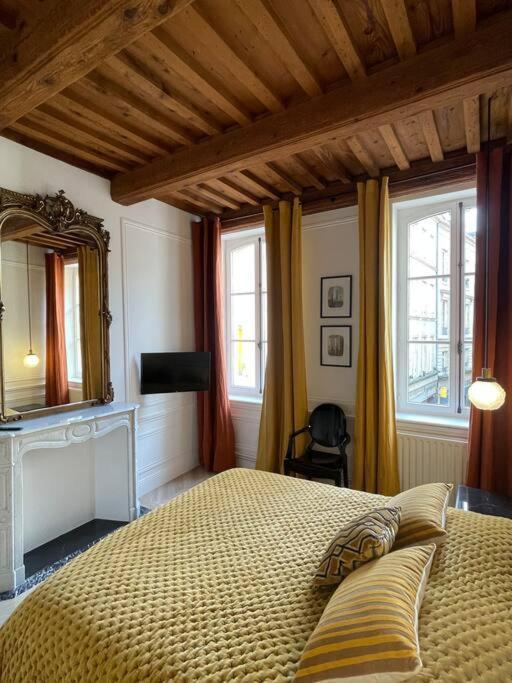 Le Grand Cerf By La Chambre A Cote Metz Extérieur photo